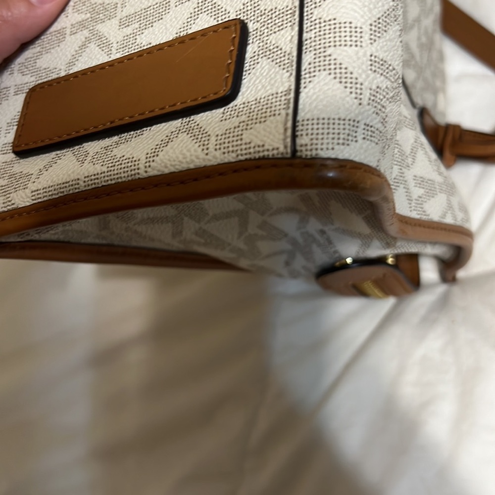 💥 LOWEST PRICE (small stain & imperfection) - Picture 10 of 15